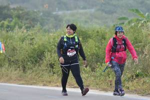 BIB: 2543
                            <button type="button" onclick="openModal(6915664)" class="btn btn-primary btn-sm float-right btn-popup" data-toggle="modal" data-target=".modal-high-quality">
                        <i class="fas fa-shopping-cart"></i> Add to Cart
                    </button>
                                            <button type="button" onclick="isThisMe(6915664, true)" class="btn btn-success btn-sm float-right btn-popup btn-isme hidden" data-toggle="tooltip" data-placement="bottom" title="นี่คือรูปของคุณใช่ไหม คลิกที่นี่เพื่อเอาเข้าอัลบั้ม">
                        <i class="fas fa-plus"></i> Add to album
                    </button>
                    <button type="button" onclick="isThisMe(6915664, false)" class="btn btn-warning btn-sm float-right btn-popup btn-isnotme hidden">
                        <i class="fas fa-ban"></i> Remove from album
                    </button>